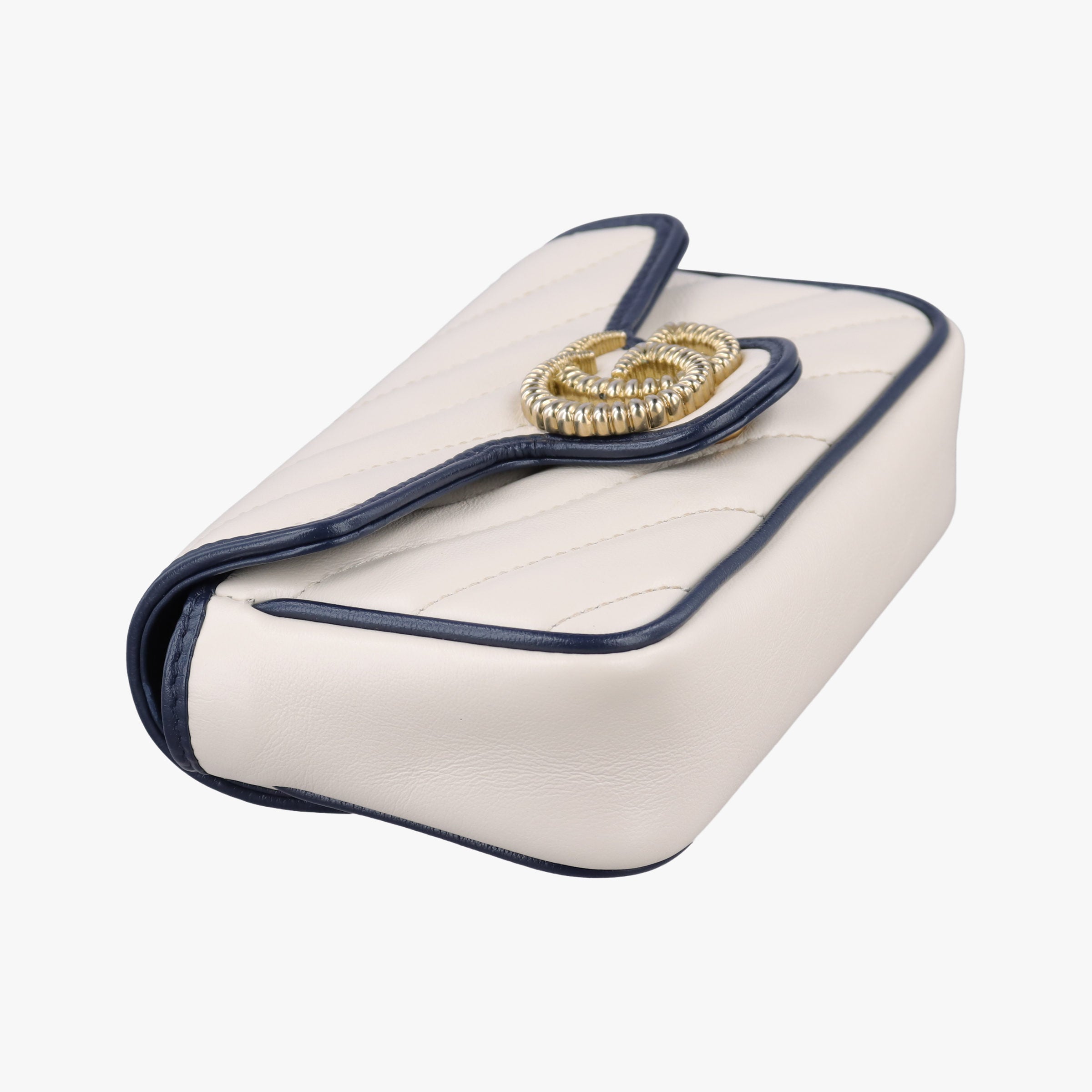 Pre-owned Gucci GG Marmont White×navy Leather 574969 shoulderbag | stylenewstar