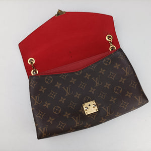 Secondhand Louis Vuitton PALLAS Chain Brown×CERISE Monogram Canvas×calf leather M41201 shoulderbag | stylenewstar