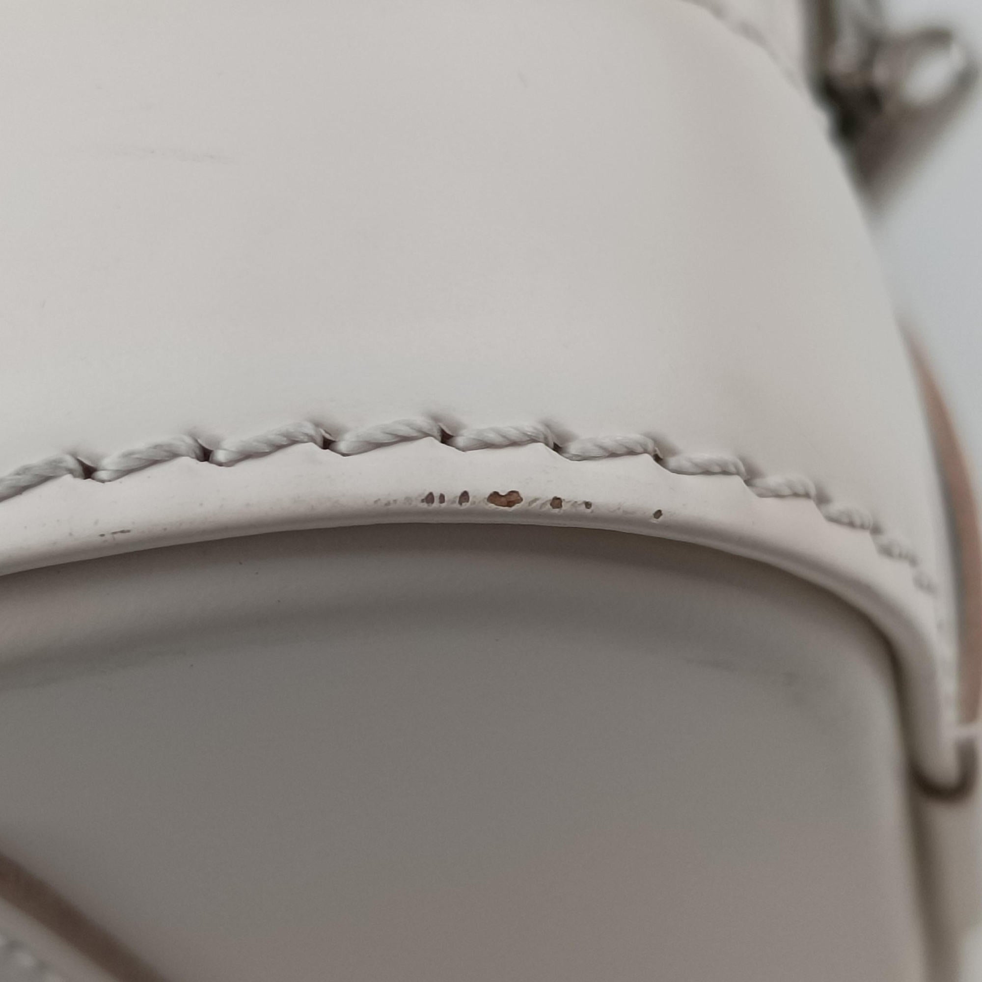 Secondhand Louis Vuitton Alma BB IVOIRE Epi M58706 shoulderbag | stylenewstar