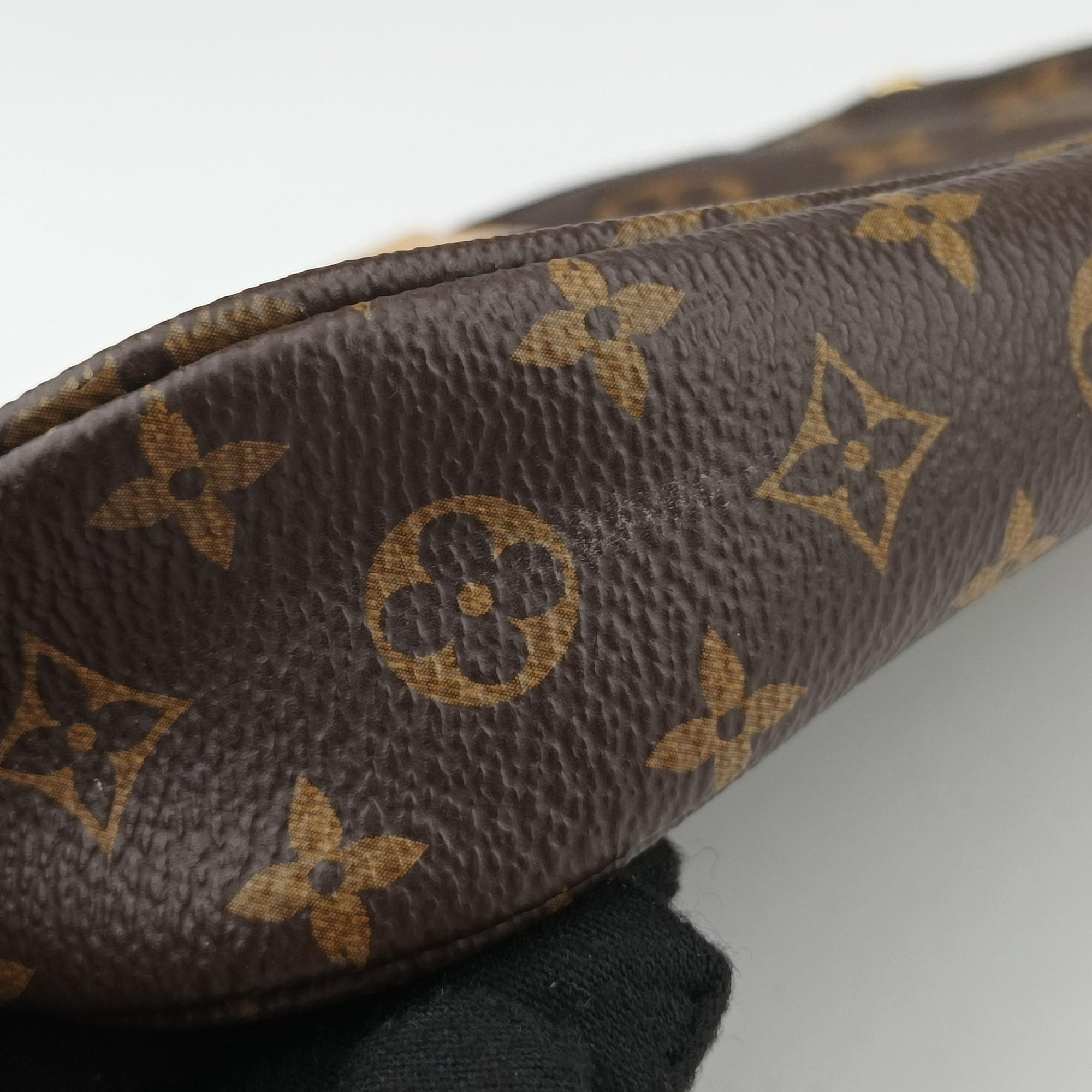 Pre-owned Louis Vuitton Multi Pochette Accessoir brown×khaki Monogram Canvas M44813 shoulderbag | stylenewstar