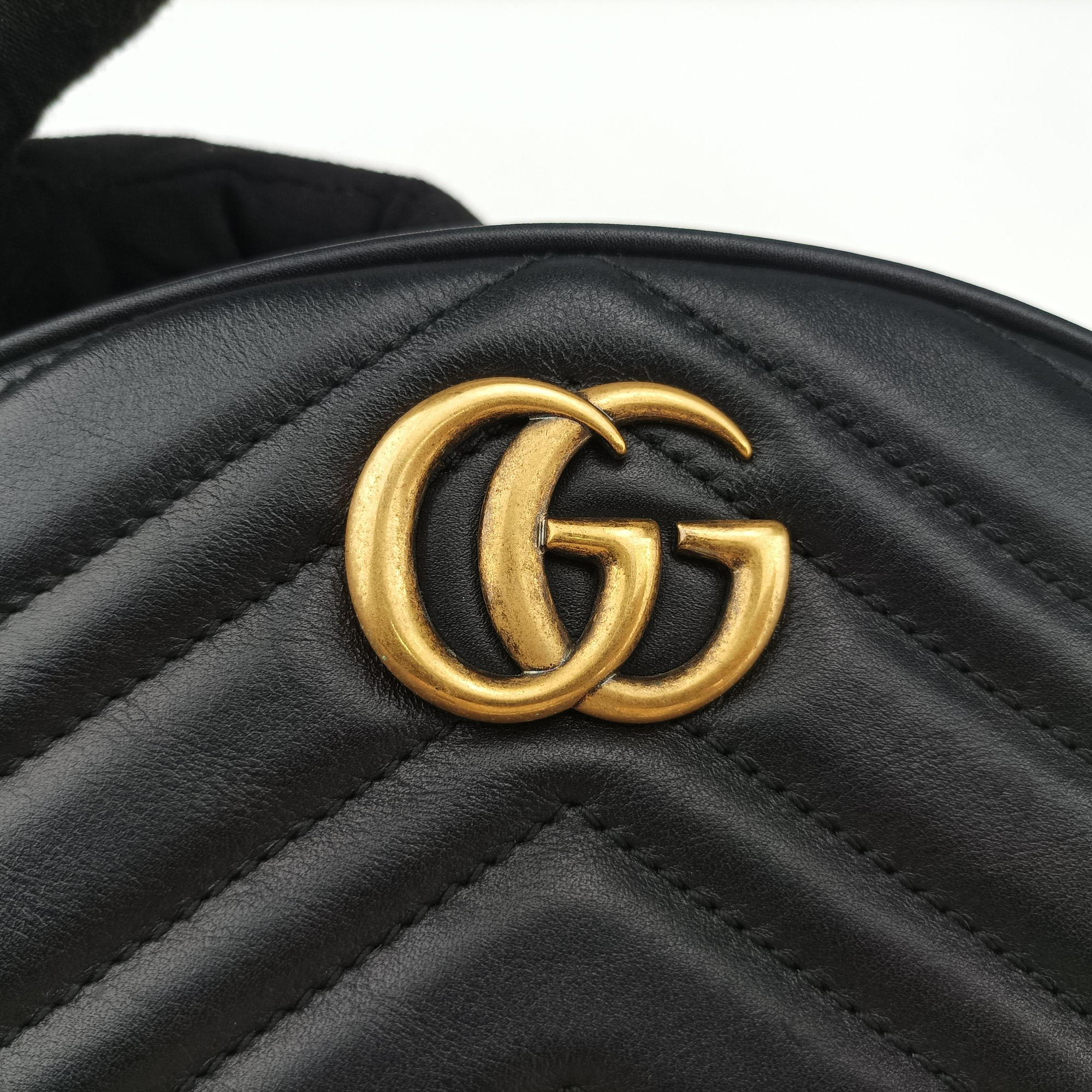 Pre-owned Gucci GG Marmont Black Leather 476434 bum bag/waist bag | stylenewstar