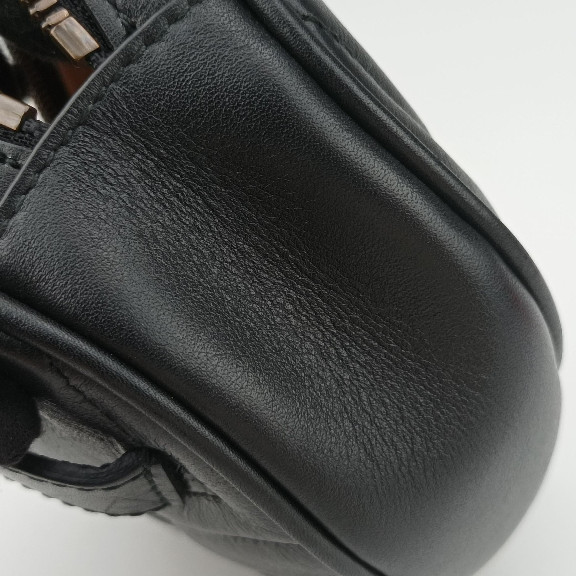 Pre-owned Gucci GG Marmont Black Leather 476434 bum bag/waist bag | stylenewstar