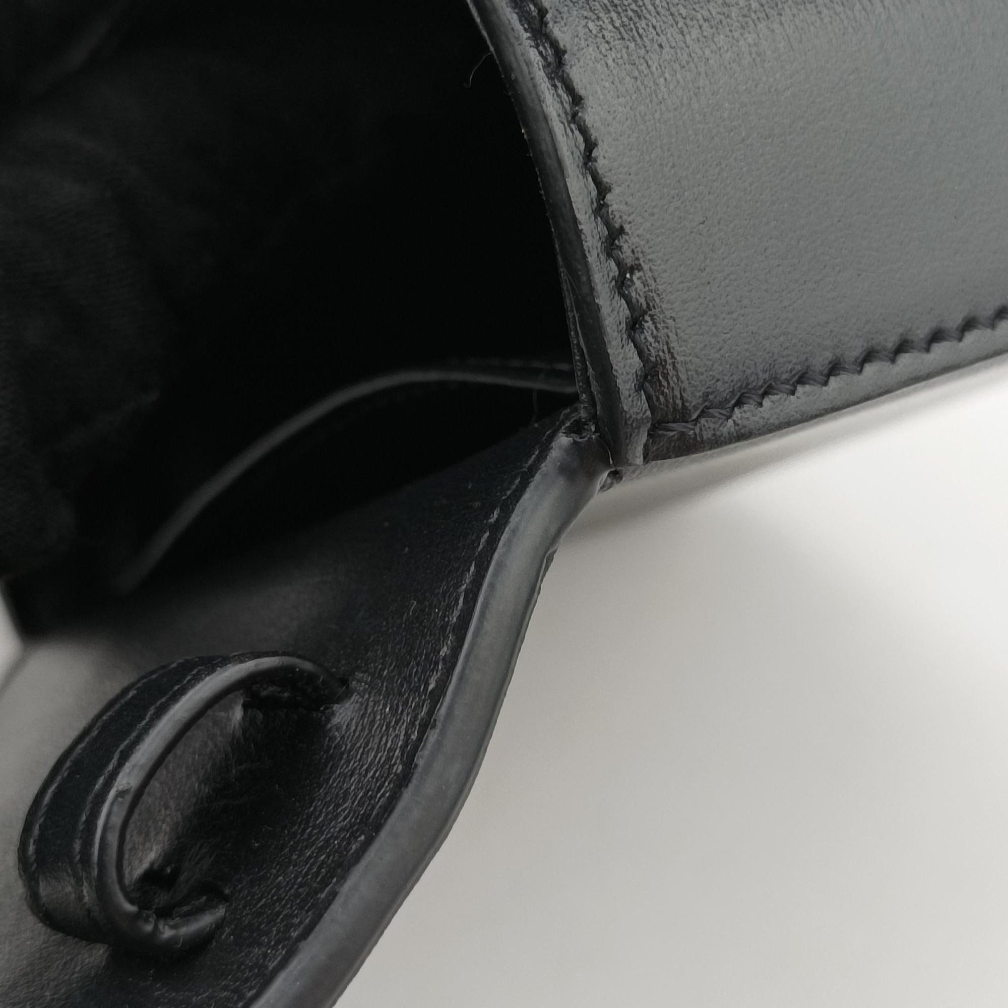 Pre-owned Celine Triomphe Black Leather  shoulderbag | stylenewstar