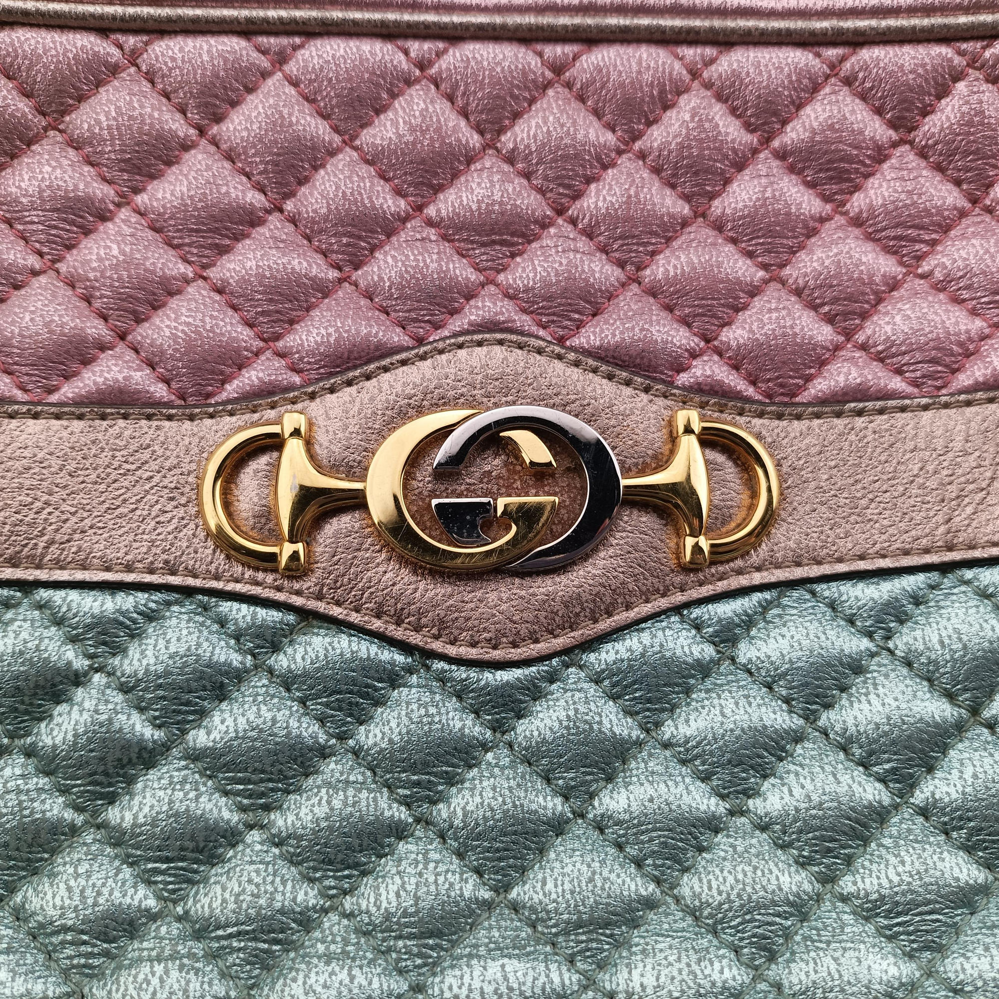 Secondhand Gucci Trapuntata Camera Zumi pink×green×multi Leather 541061 shoulderbag | stylenewstar