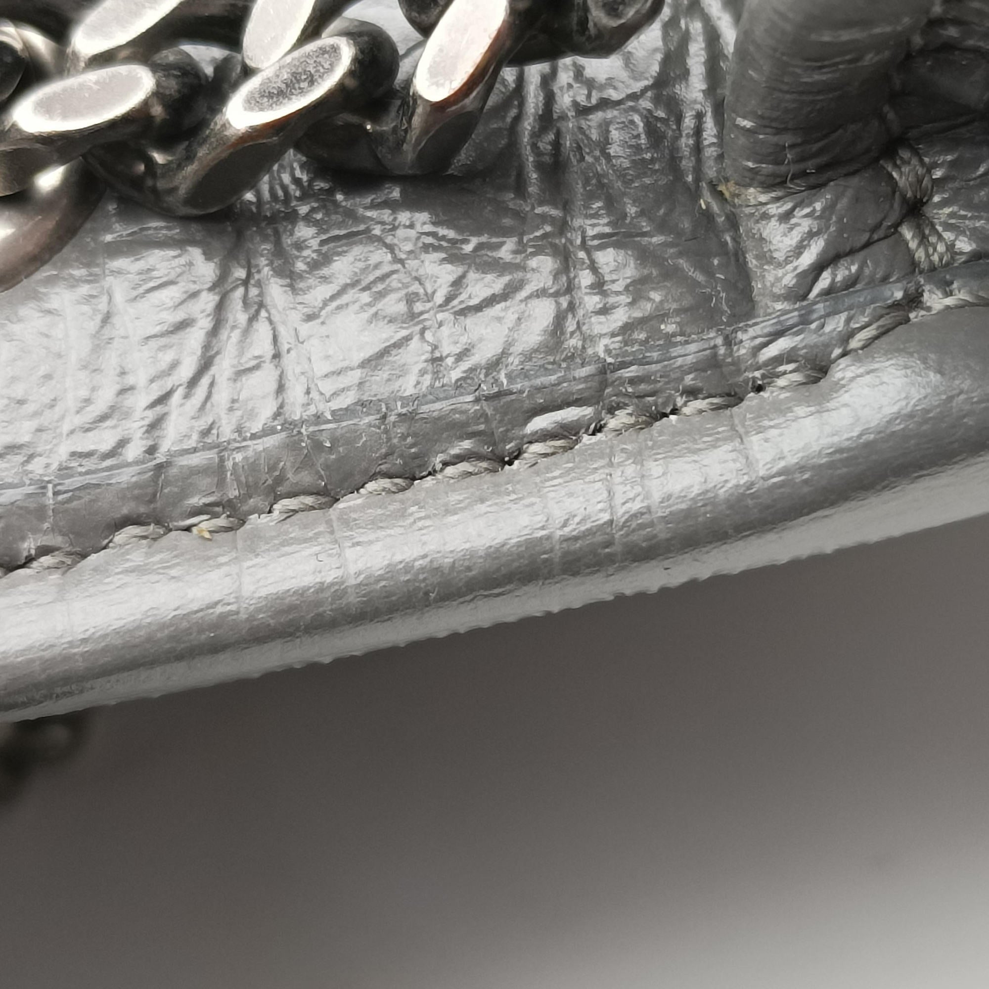 Secondhand Yves Saint Laurent Niki Grey Leather 583103 shoulderbag | stylenewstar