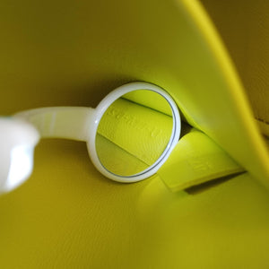 Pre-owned Celine Triomphe Chain Yellow Leather  shoulderbag | stylenewstar