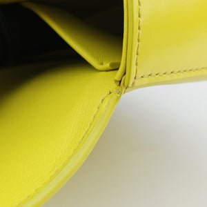 Pre-owned Celine Triomphe Chain Yellow Leather  shoulderbag | stylenewstar