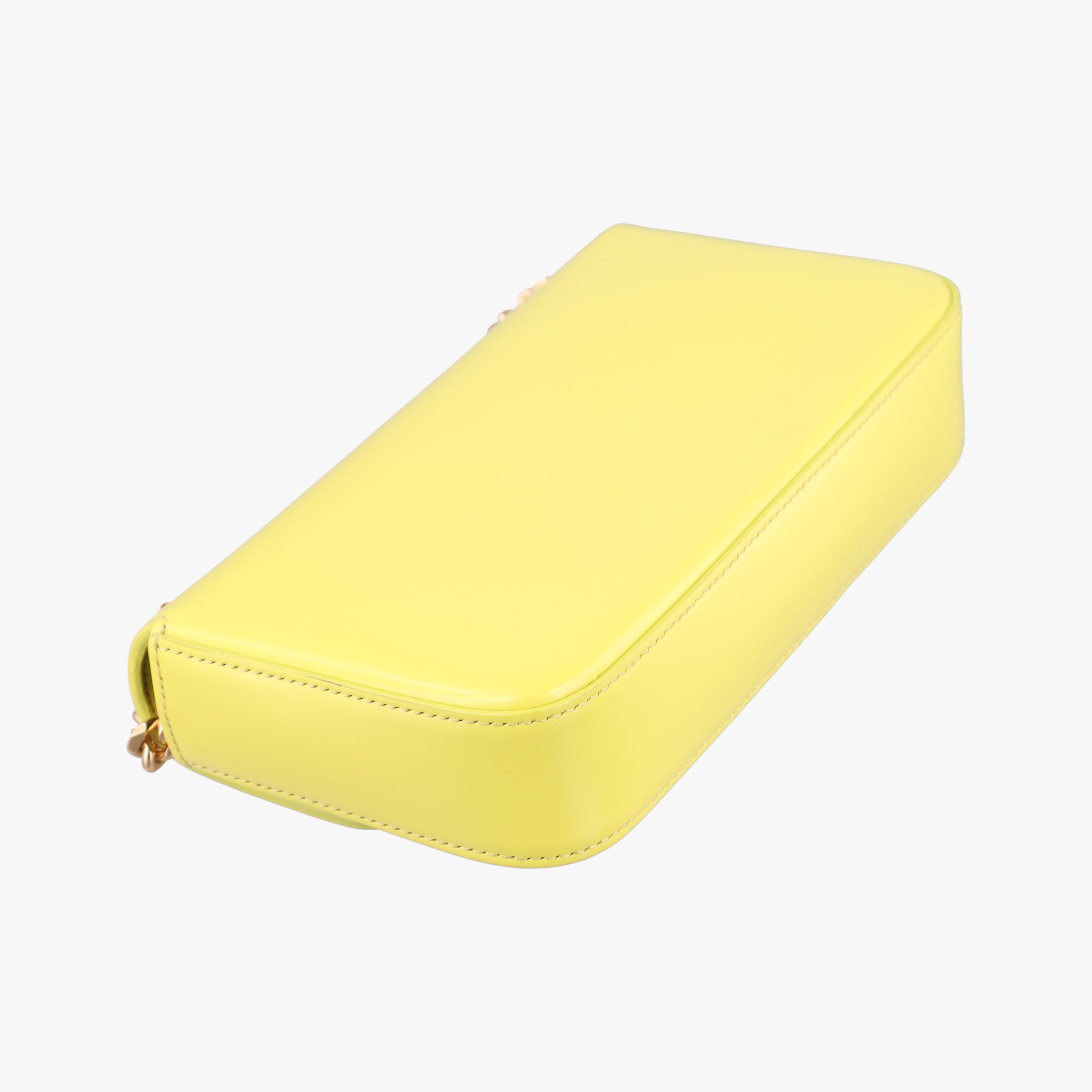 Pre-owned Celine Triomphe Chain Yellow Leather  shoulderbag | stylenewstar