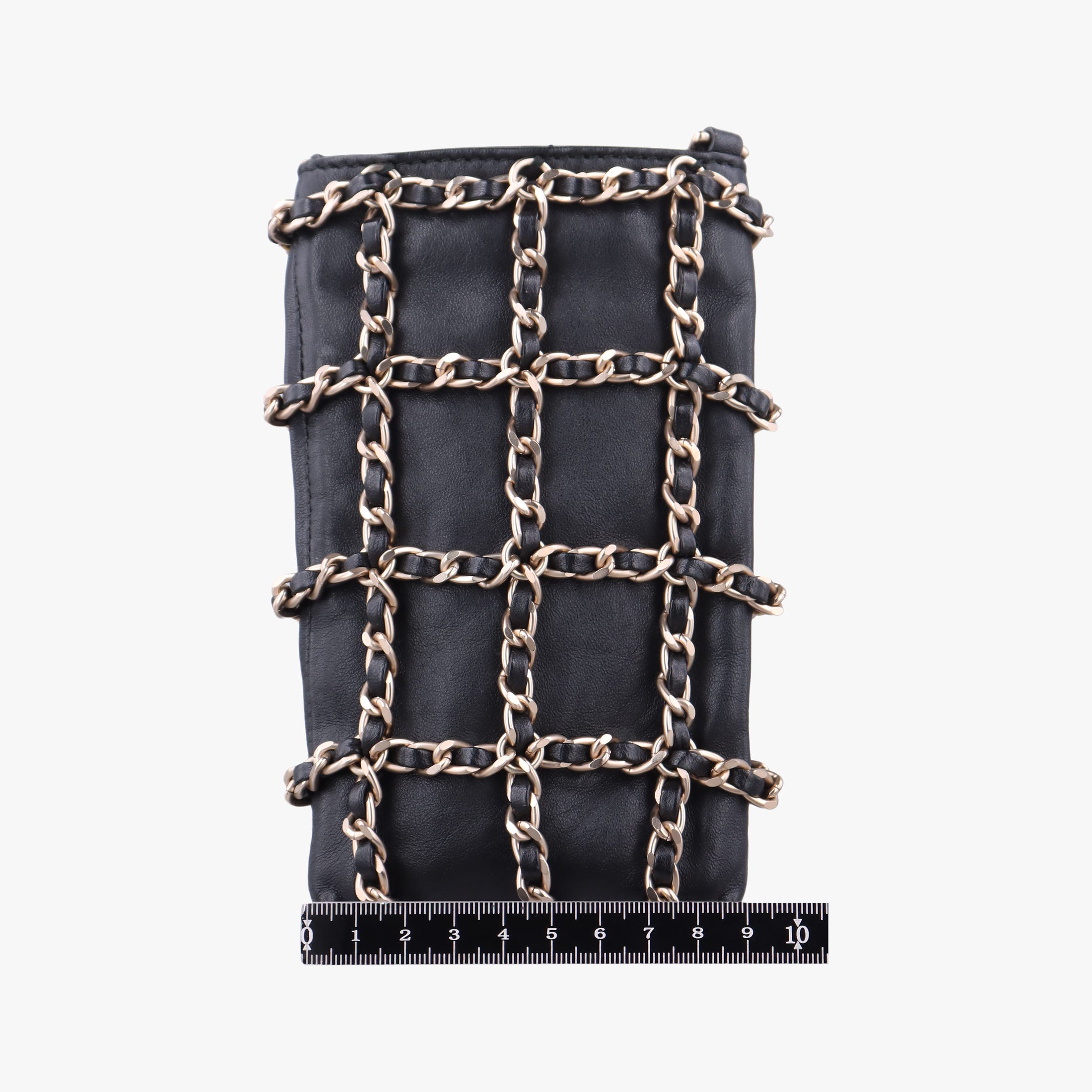 Pre-owned Chanel Tech Me Out phone case Black lambskin AP1161 shoulderbag | stylenewstar