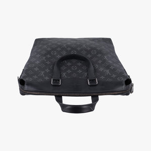 Pre-owned Louis Vuitton Explorer Noir Monogram Eclipse Canvas M40567 handbag | stylenewstar