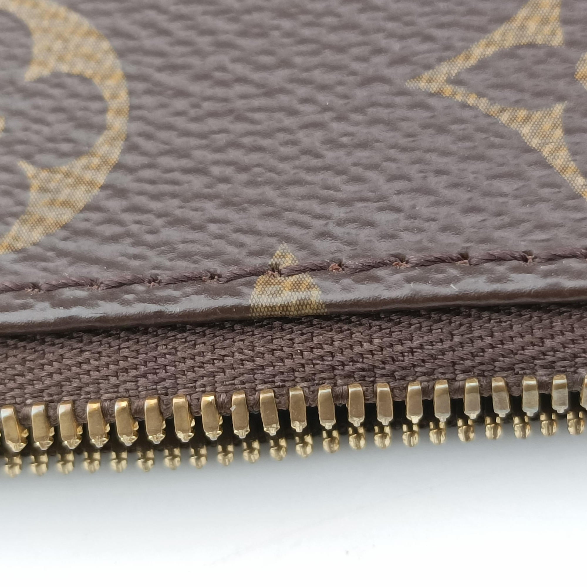 Pre-owned Louis Vuitton MULTI POCHETTE ACCESSOIRES MARRON×Khaki Monogram Canvas M44840 shoulderbag | stylenewstar