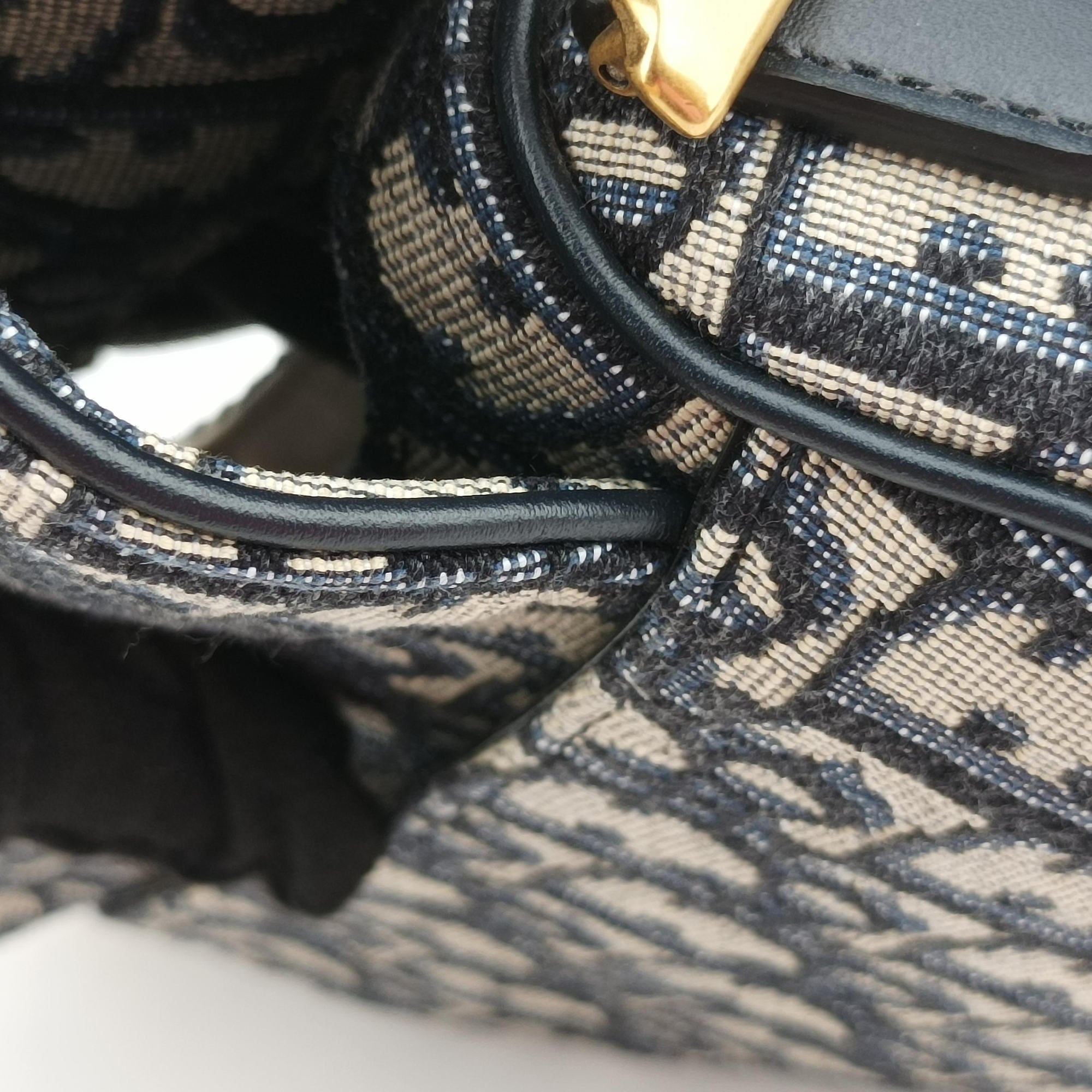 Secondhand Christian Dior Saddle Navy Jacquard × Leather  shoulderbag | stylenewstar