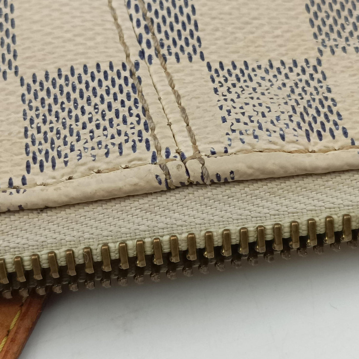 Pre-owned Louis Vuitton TOTALLY MM Azur Damier Canvas N51262 handbag | stylenewstar