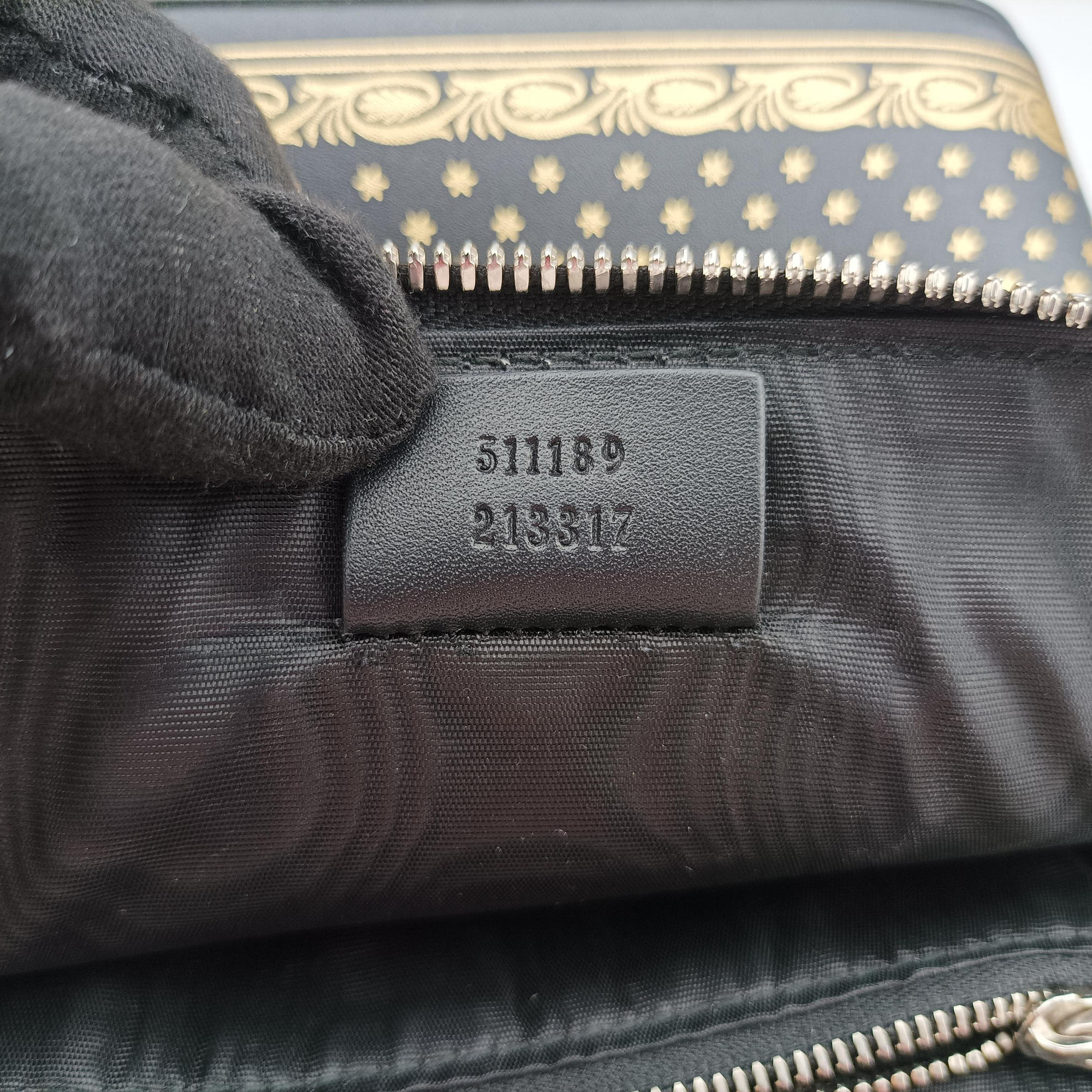 Pre-owned Gucci SEGA collaboration GUCCY print Black Leather 511189 shoulderbag | stylenewstar