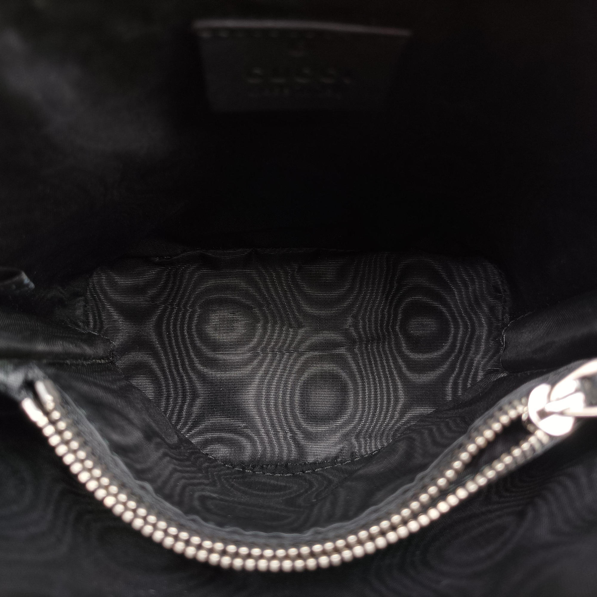 Pre-owned Gucci SEGA collaboration GUCCY print Black Leather 511189 shoulderbag | stylenewstar