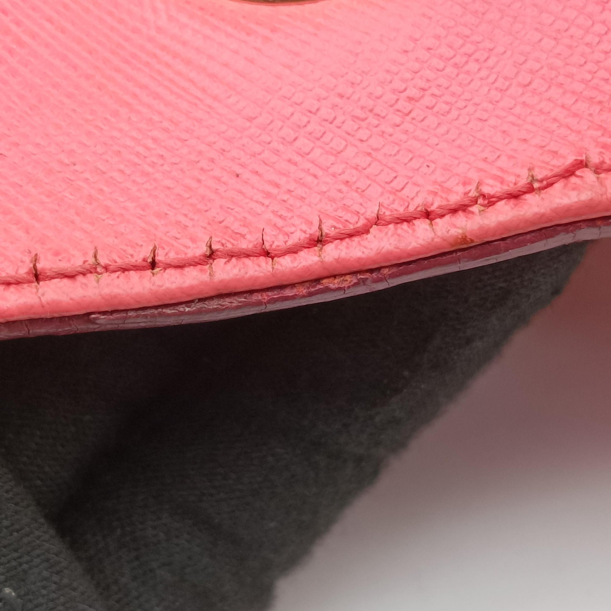 Vintage Ferragamo Gancini Pink Leather  shoulderbag | stylenewstar