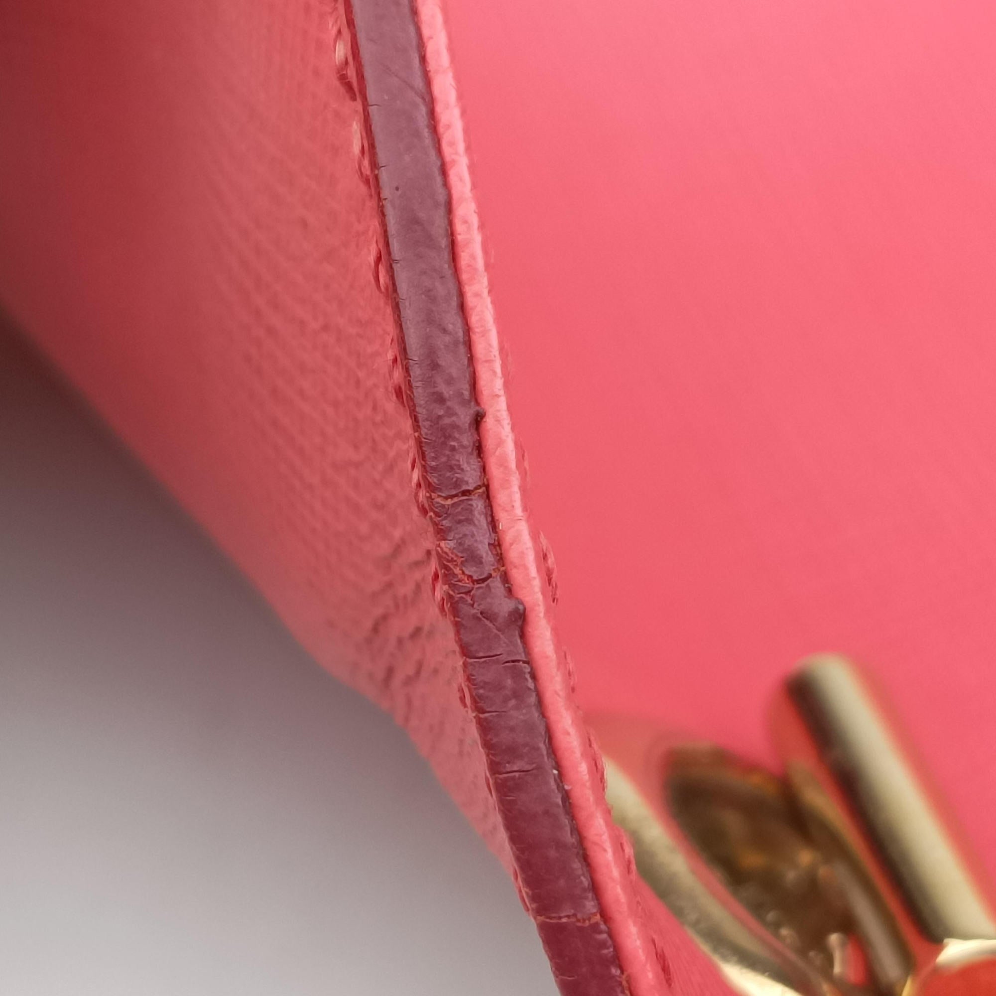 Vintage Ferragamo Gancini Pink Leather  shoulderbag | stylenewstar