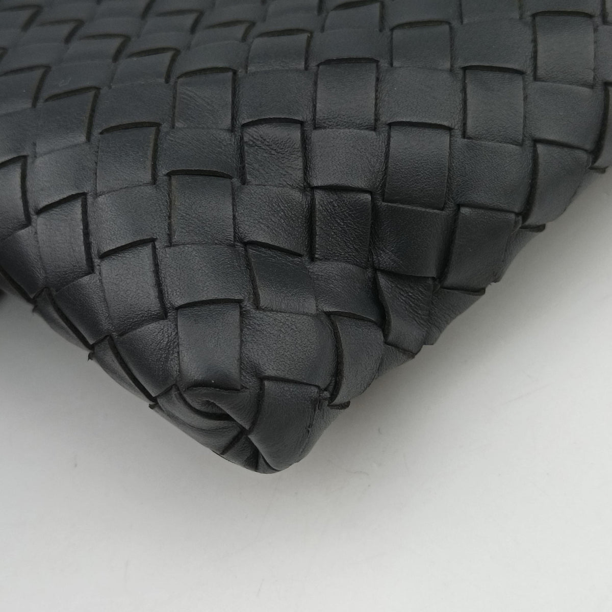Vintage Bottega Veneta Intrecciato Grey lambskin  shoulderbag | stylenewstar