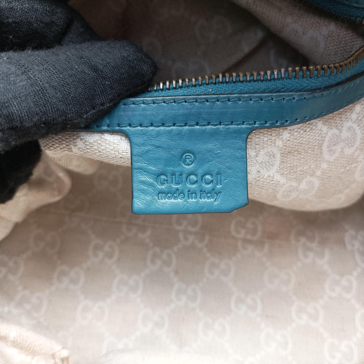 Pre-owned Gucci Soft Stirrup Blue Leather 296856 shoulderbag | stylenewstar