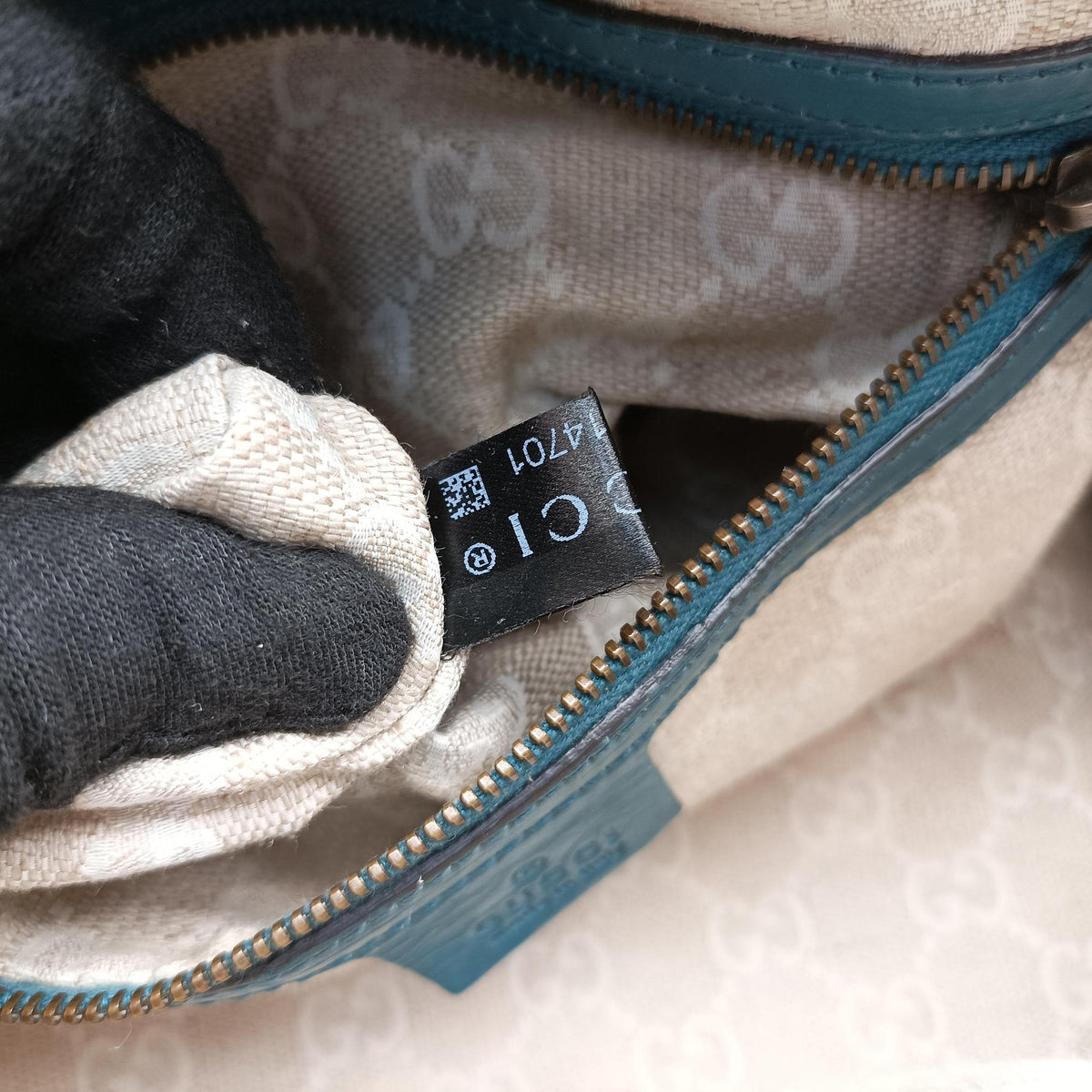 Pre-owned Gucci Soft Stirrup Blue Leather 296856 shoulderbag | stylenewstar