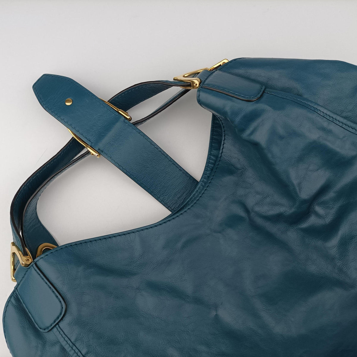 Pre-owned Gucci Soft Stirrup Blue Leather 296856 shoulderbag | stylenewstar