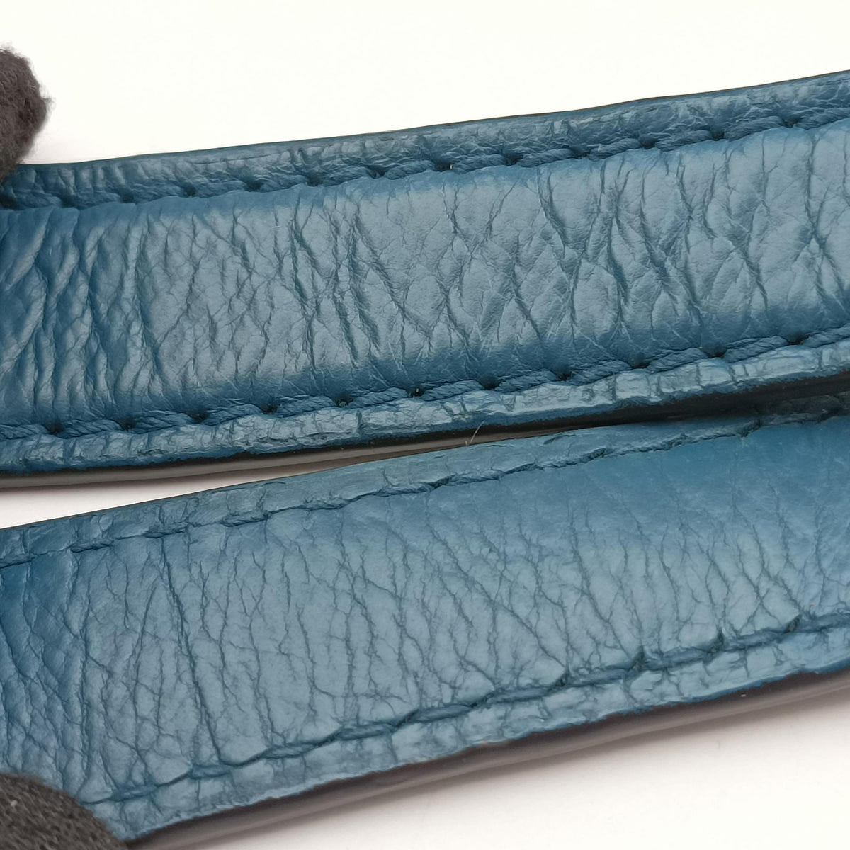 Pre-owned Gucci Soft Stirrup Blue Leather 296856 shoulderbag | stylenewstar