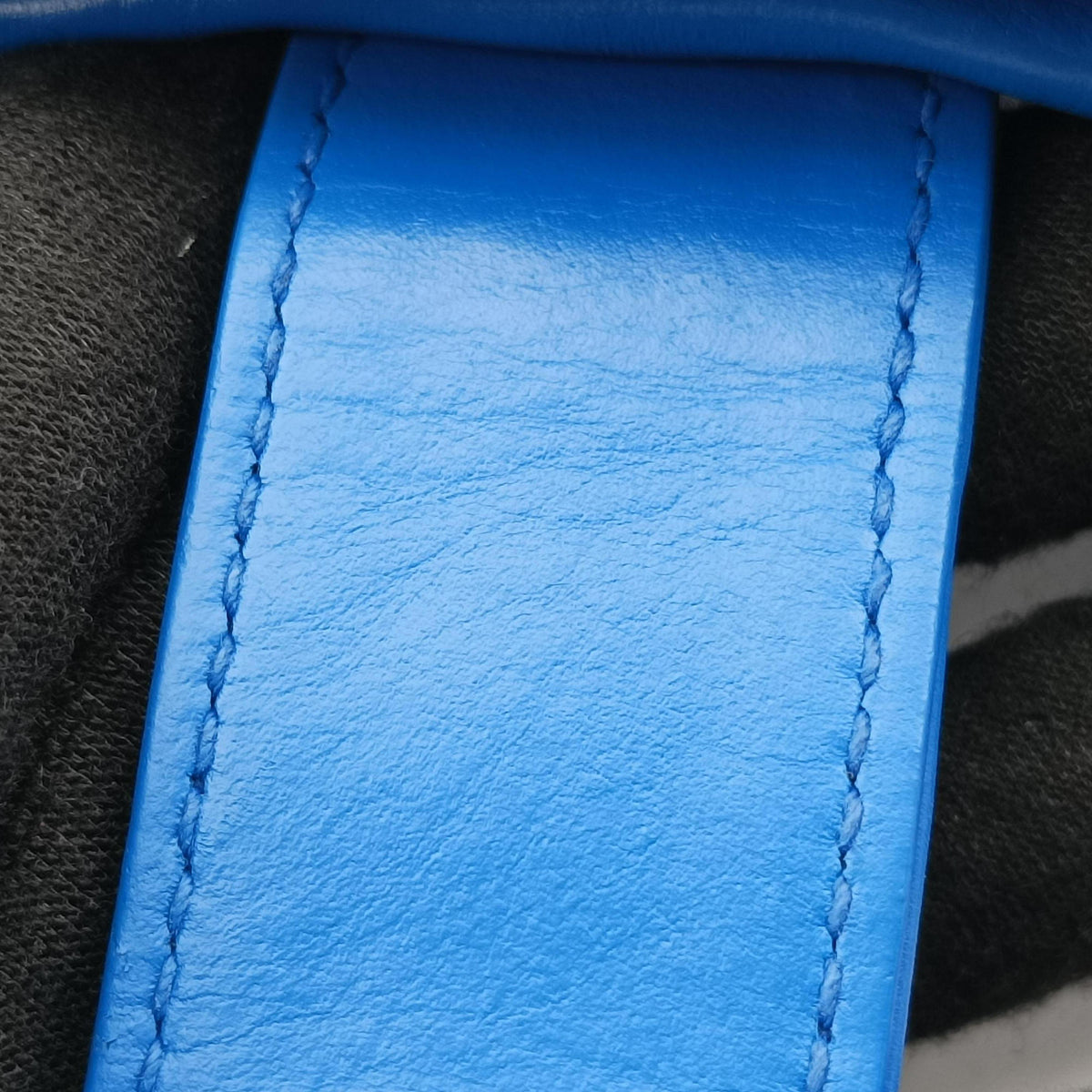 Vintage Bottega Veneta Roma Intrecciato Blue lambskin  handbag | stylenewstar