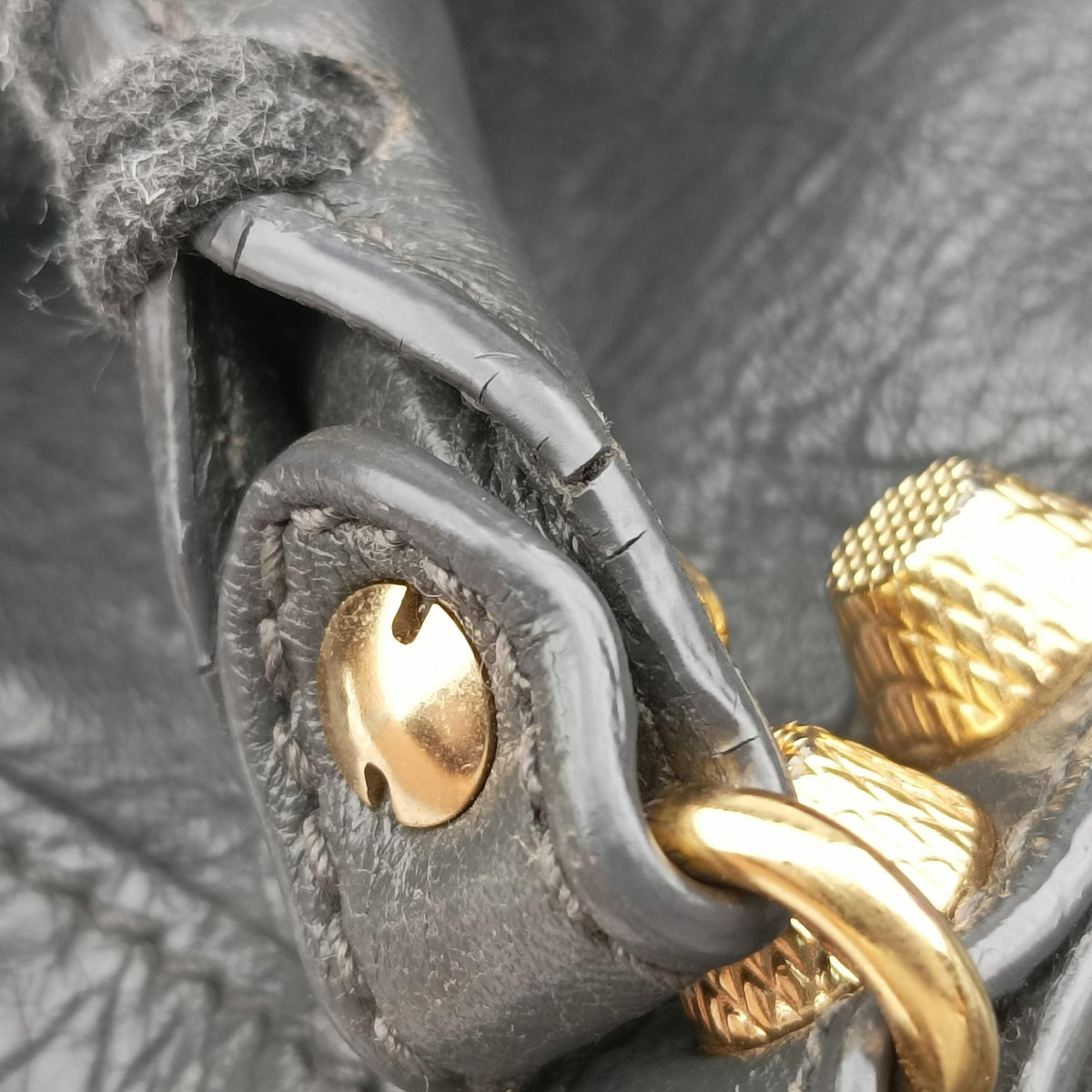Vintage Balenciaga Giant City Grey lambskin  shoulderbag | stylenewstar