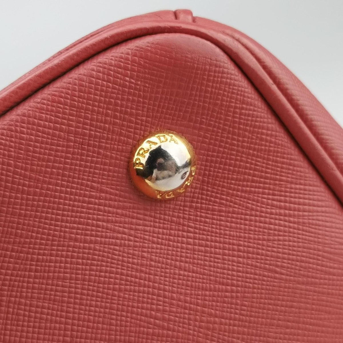 Pre-owned Prada Galleria Pink SAFFIANO Leather BN1786 shoulderbag | stylenewstar