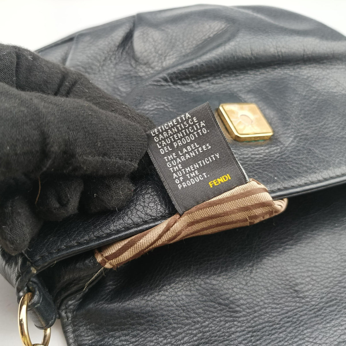 Pre-owned Fendi Fendista Pochette Black Leather 8M0276 shoulderbag | stylenewstar