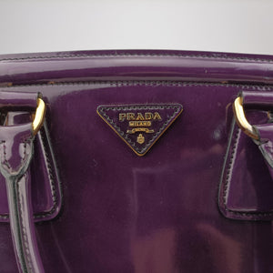 Secondhand Prada Parabole Tote Purple patent  handbag | stylenewstar
