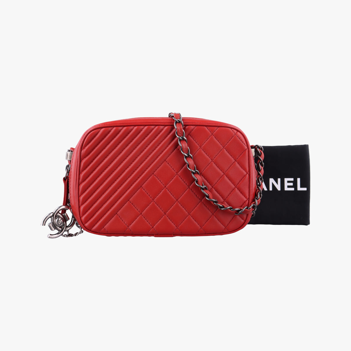 Pre-owned Chanel Coco Boy Camera Case Red lambskin A92655 shoulderbag | stylenewstar