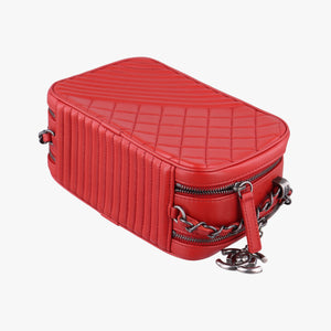 Pre-owned Chanel Coco Boy Camera Case Red lambskin A92655 shoulderbag | stylenewstar