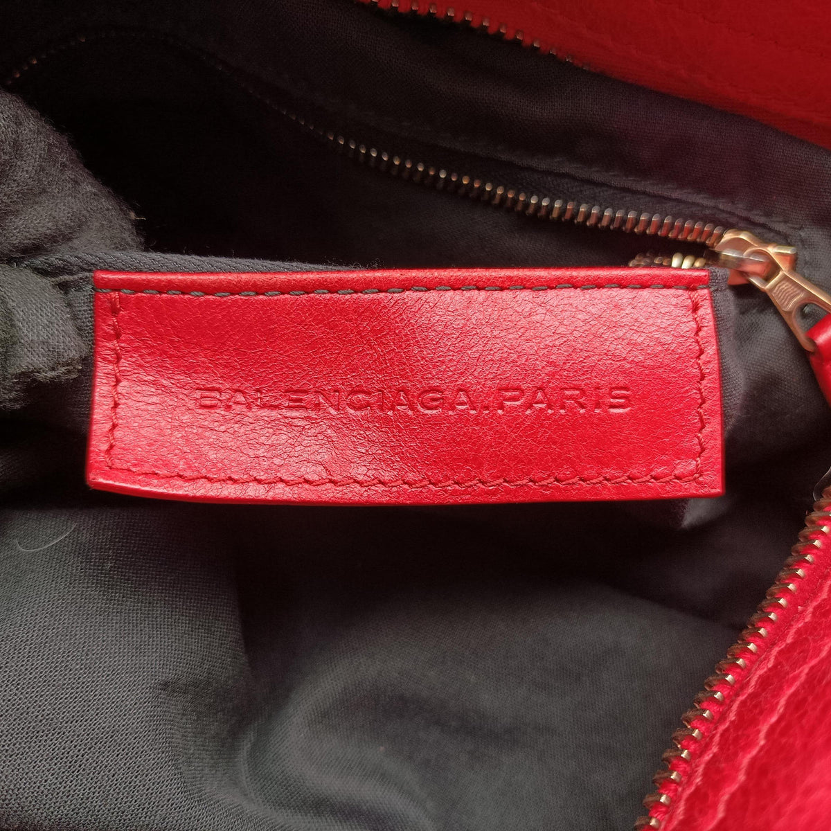 Vintage Balenciaga Giant 21 City Red lambskin  shoulderbag | stylenewstar