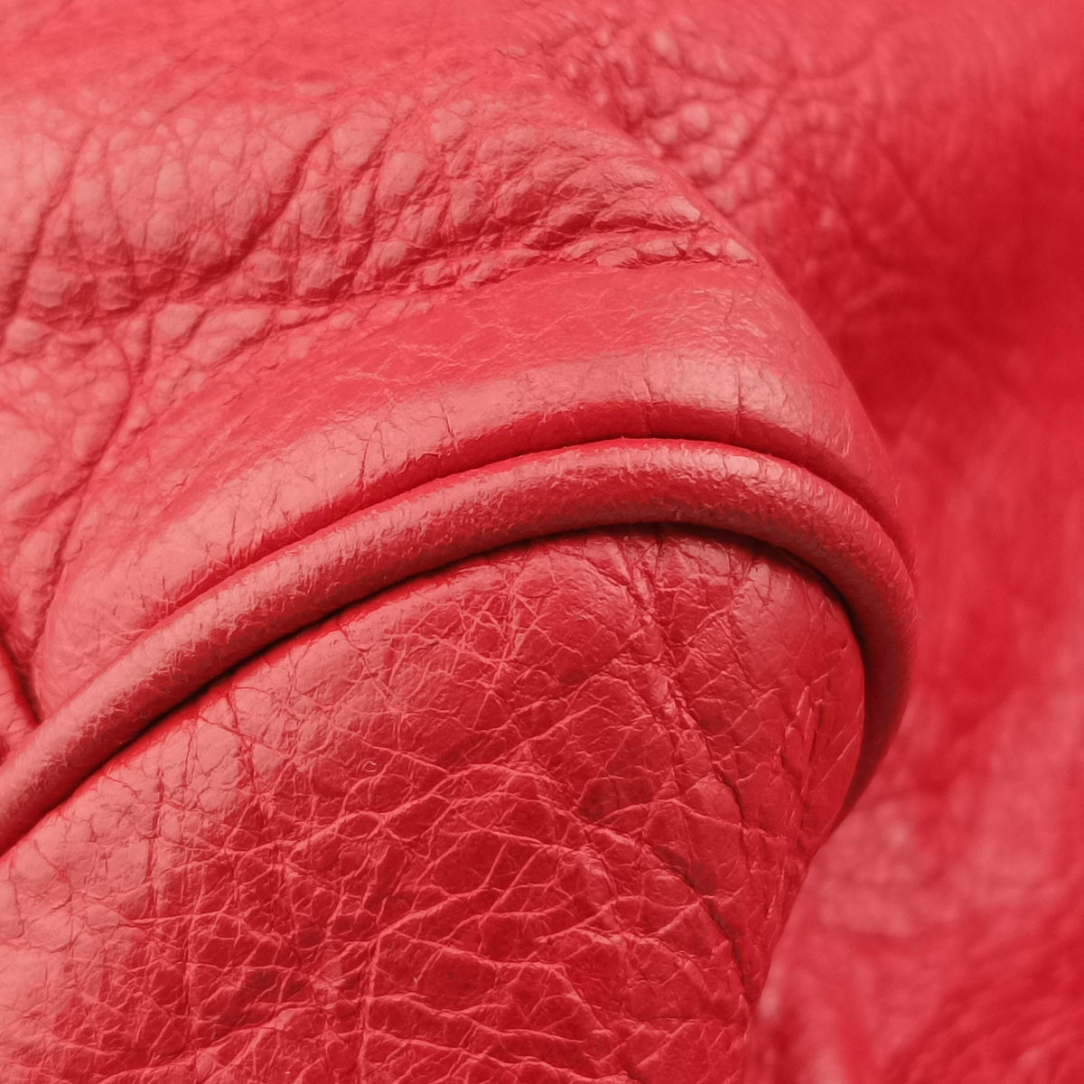 Vintage Balenciaga Giant 21 City Red lambskin  shoulderbag | stylenewstar
