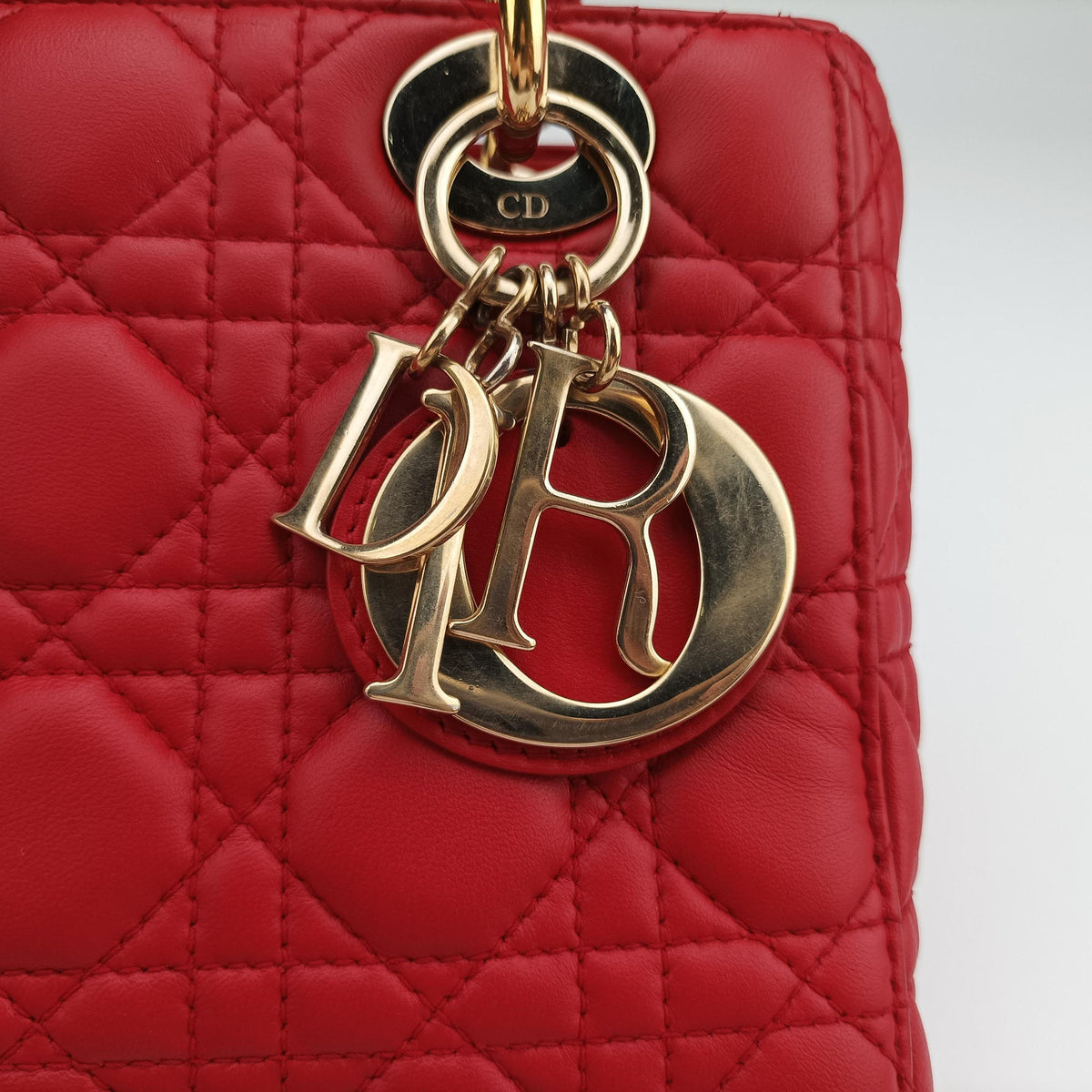 Pre-owned Christian Dior Lady Dior Red lambskin  shoulderbag | stylenewstar