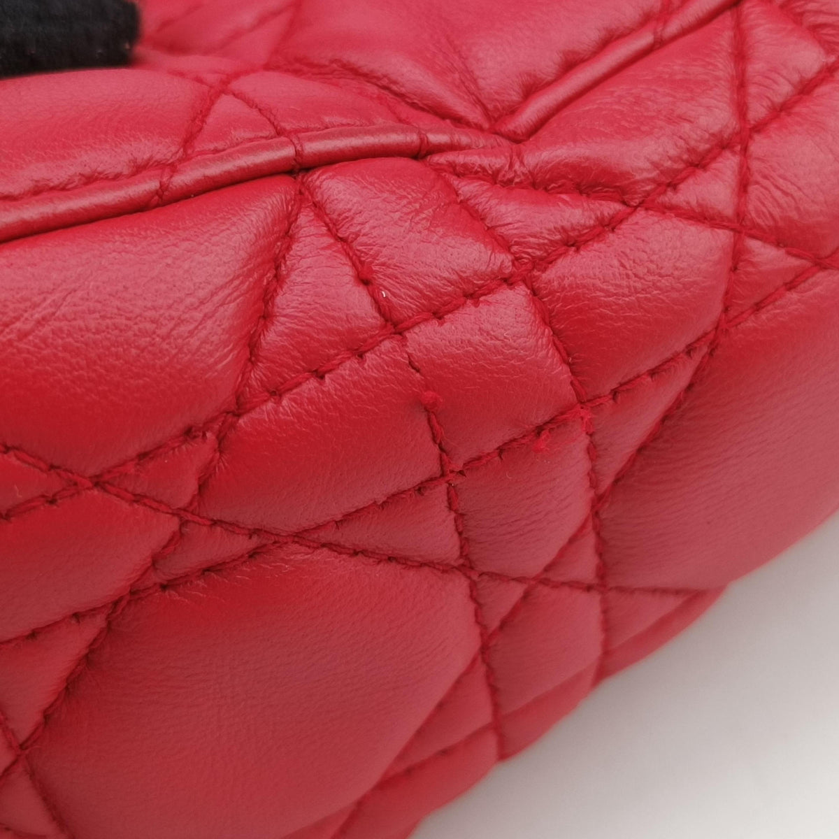 Pre-owned Christian Dior Lady Dior Red lambskin  shoulderbag | stylenewstar