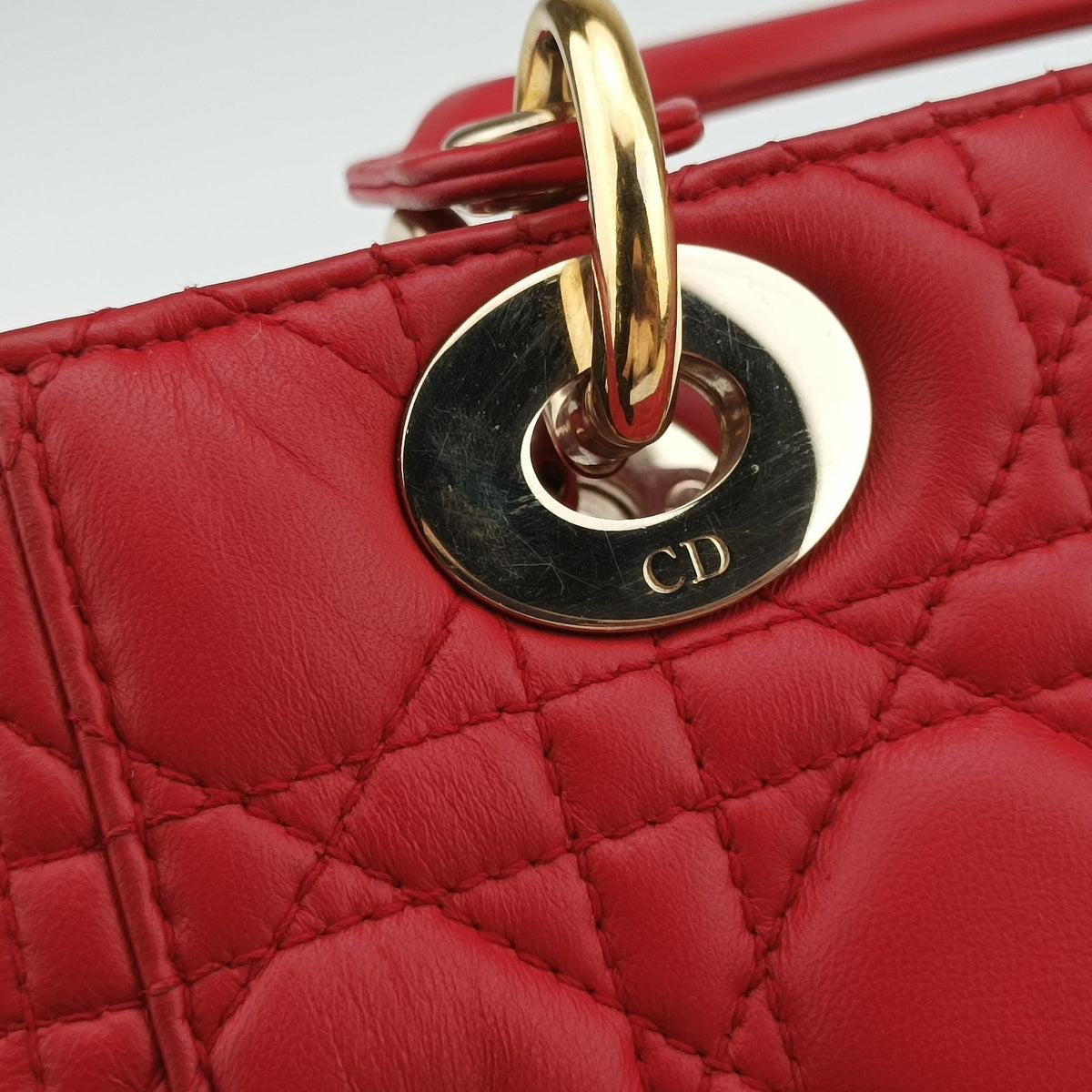 Pre-owned Christian Dior Lady Dior Red lambskin  shoulderbag | stylenewstar