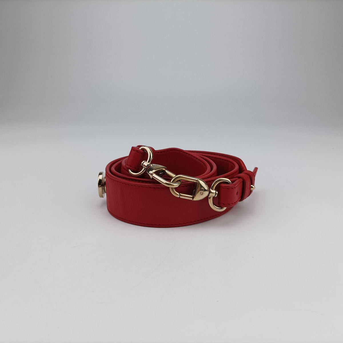 Pre-owned Christian Dior Lady Dior Red lambskin  shoulderbag | stylenewstar