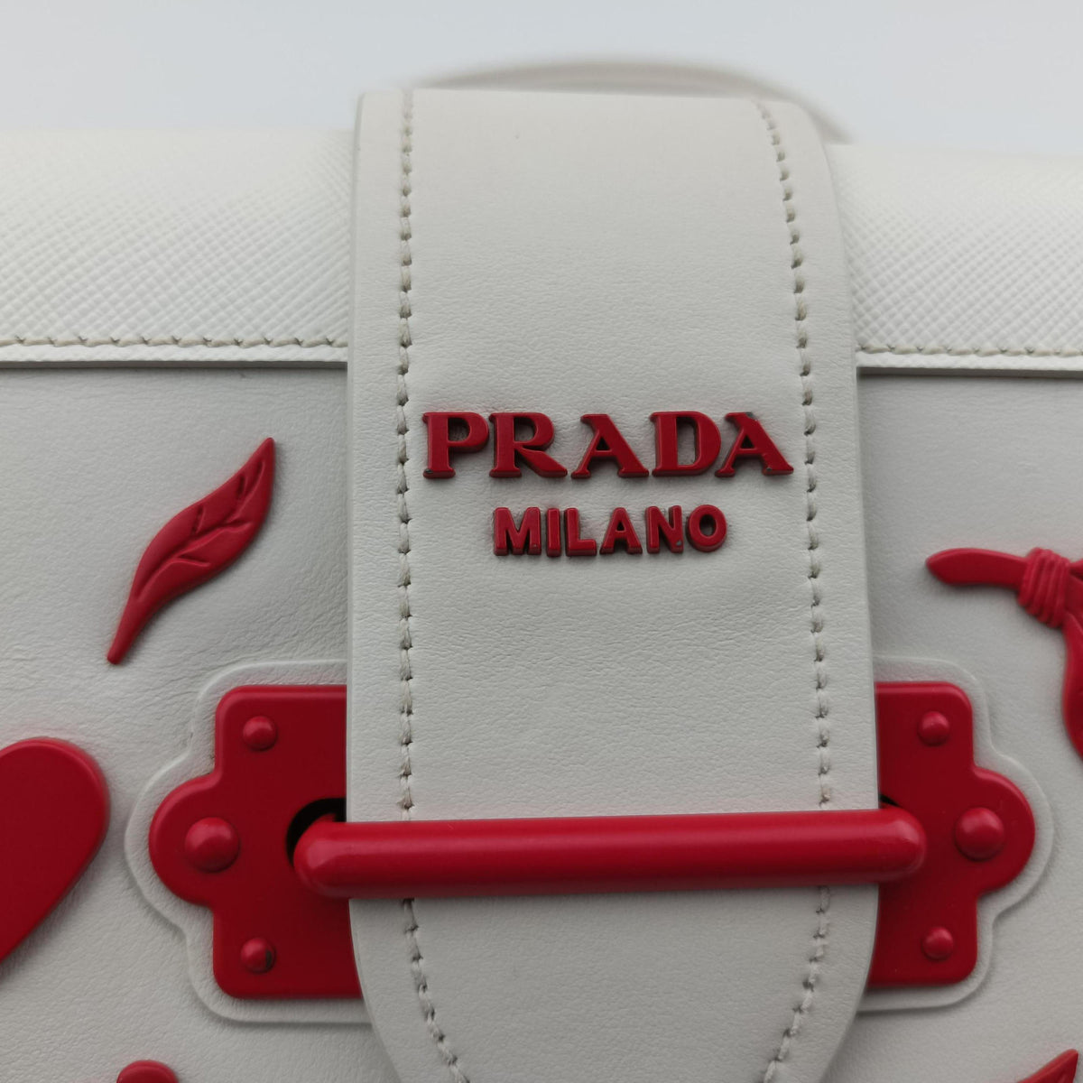 Secondhand Prada Cahier Heart and Flower White×red leather  shoulderbag | stylenewstar