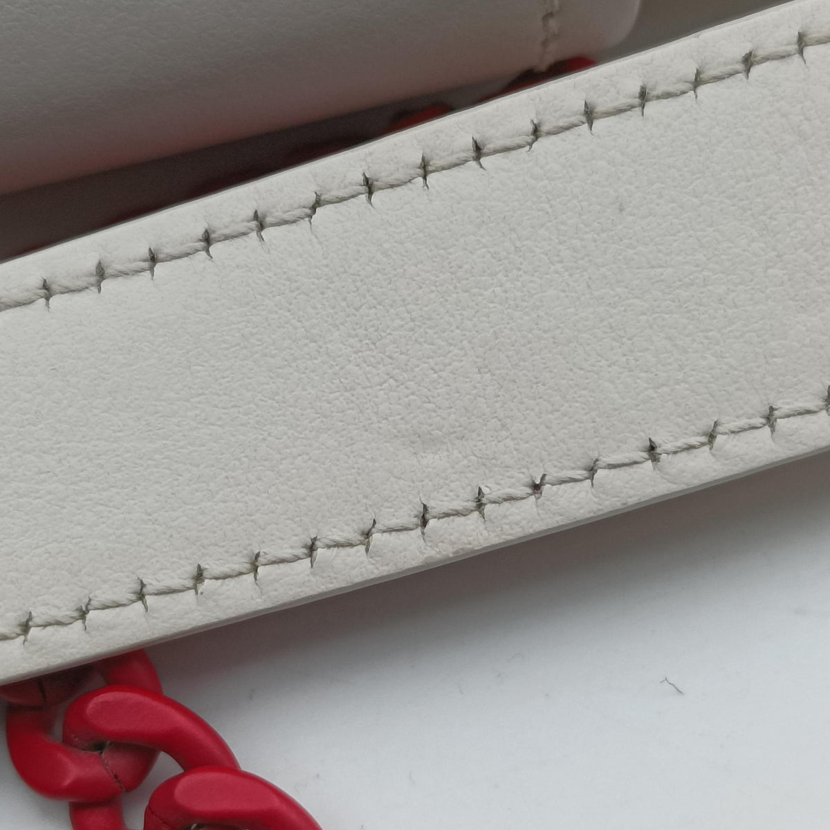 Secondhand Prada Cahier Heart and Flower White×red leather  shoulderbag | stylenewstar