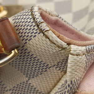 Secondhand Louis Vuitton CROISETTE Azur Damier Canvas N41581 shoulderbag | stylenewstar