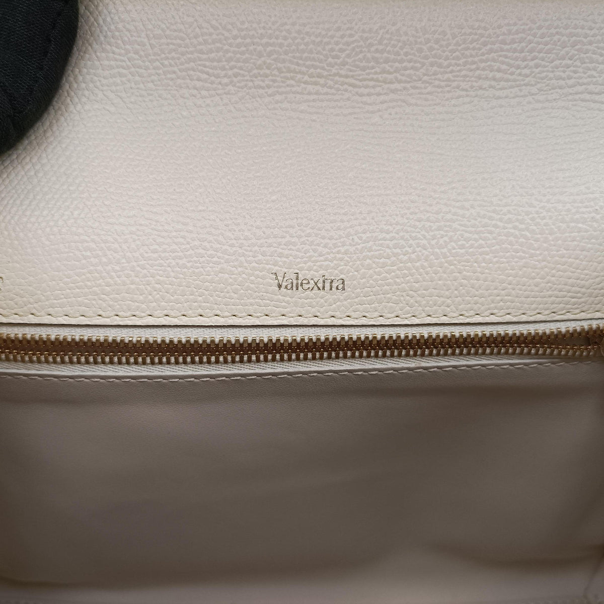 Pre-owned Valextra Iside White x Multi Leather  shoulderbag | stylenewstar