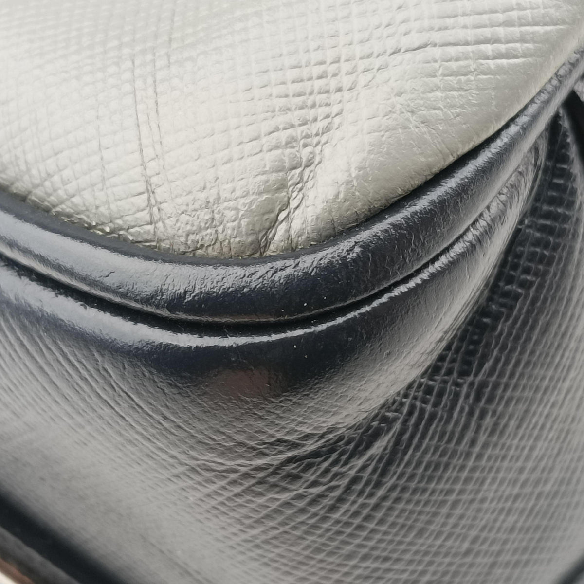 Pre-owned Prada business bag briefcase Grey x Navy SAFFIANO Leather 2VE363 handbag | stylenewstar