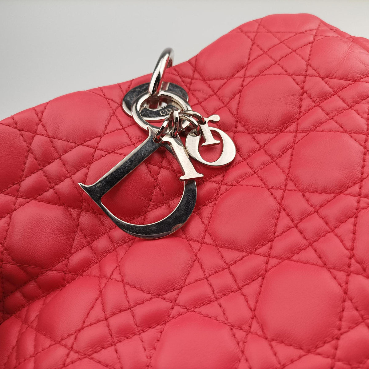 Pre-owned Christian Dior Cannage Dior Soft Shopping Pink lambskin  shoulderbag | stylenewstar