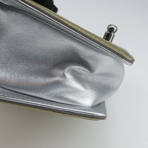 Secondhand Chanel BOY CHANEL Golden Patent Leather A67085 shoulderbag | stylenewstar