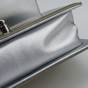 Secondhand Chanel BOY CHANEL Golden Patent Leather A67085 shoulderbag | stylenewstar