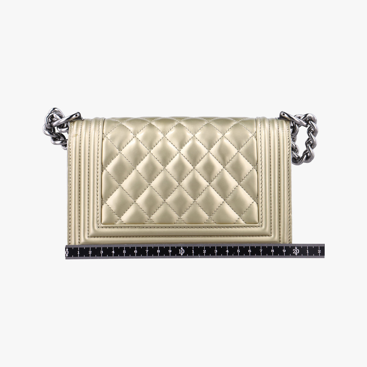 Secondhand Chanel BOY CHANEL Golden Patent Leather A67085 shoulderbag | stylenewstar