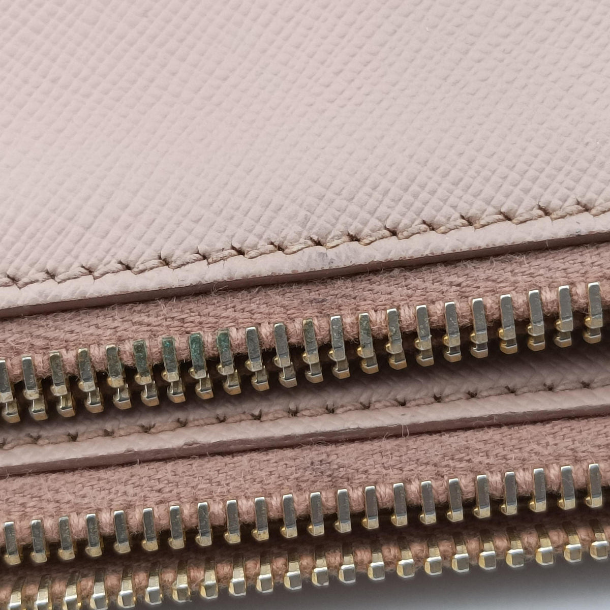 Pre-owned Prada Galleria Pink SAFFIANO Leather BN2274 handbag | stylenewstar