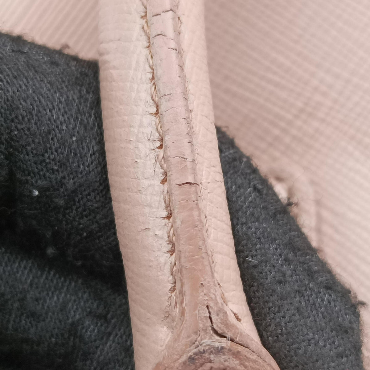 Pre-owned Prada Galleria Pink SAFFIANO Leather BN2274 handbag | stylenewstar